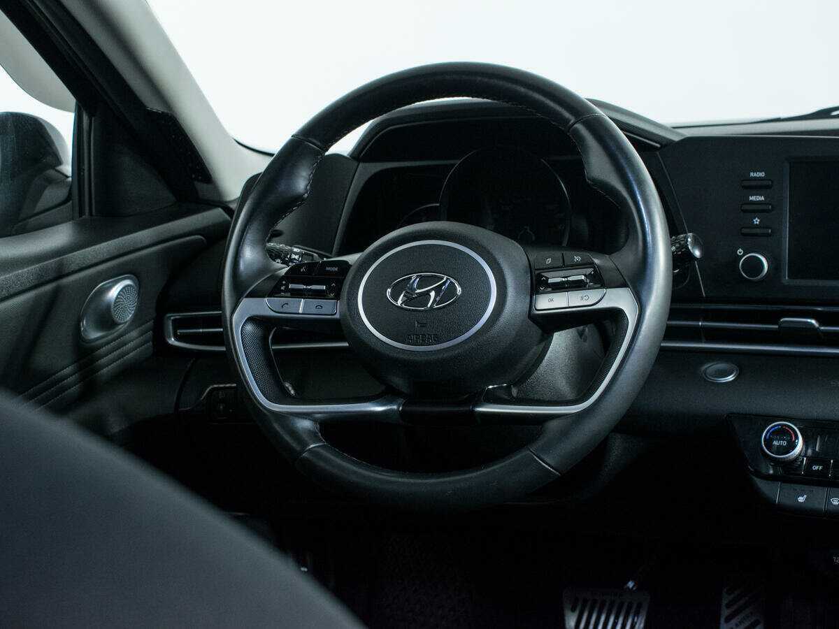 Hyundai Elantra, 2020 Фото №14