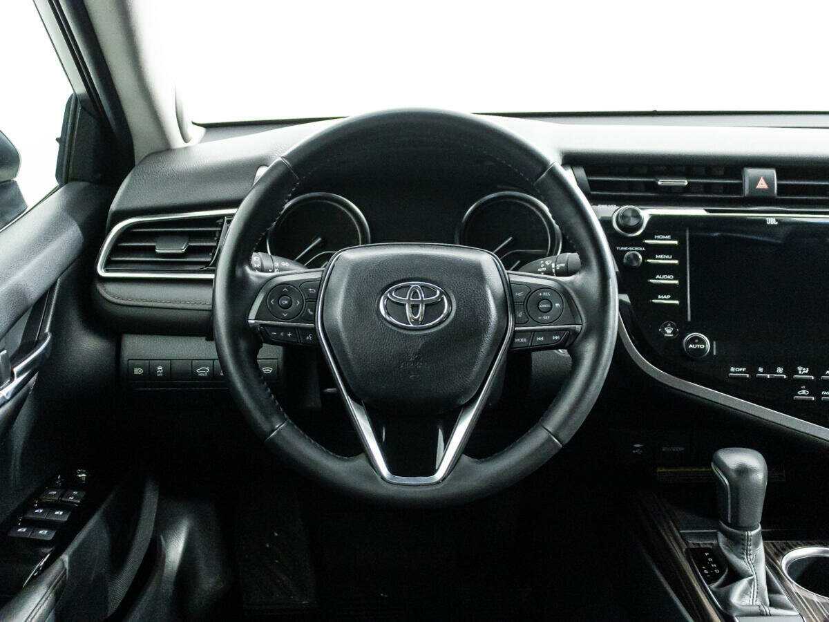 Toyota Camry, 2020 Фото №19