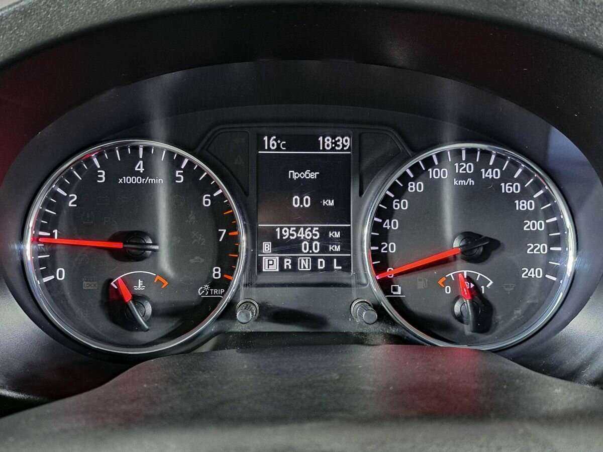 Nissan X-Trail, 2012 Фото №11