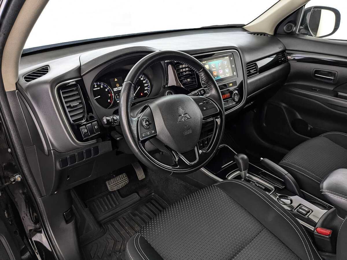 Mitsubishi Outlander, 2019 Фото №11