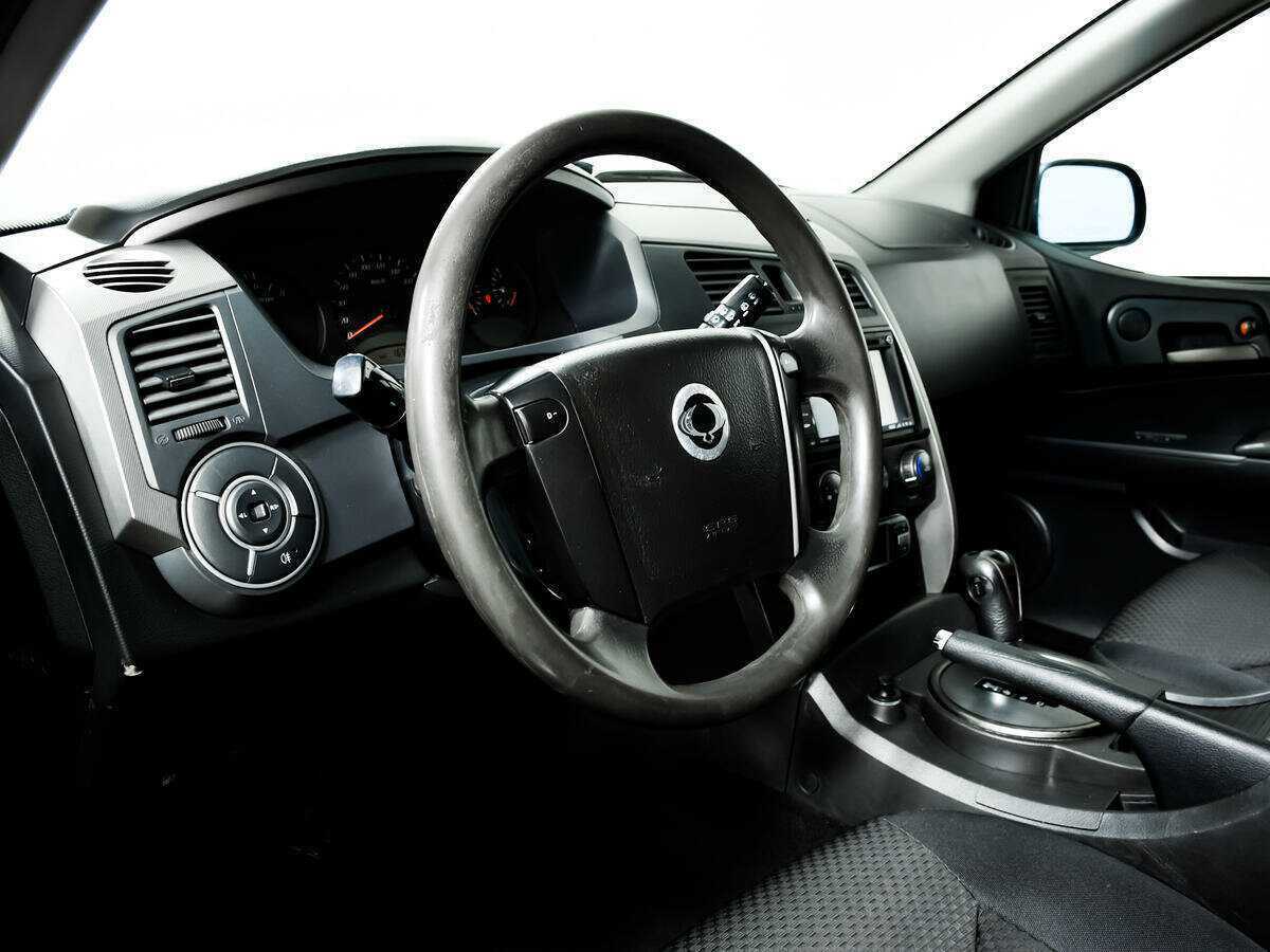 SsangYong Kyron 6-speed, 2012 Фото №13