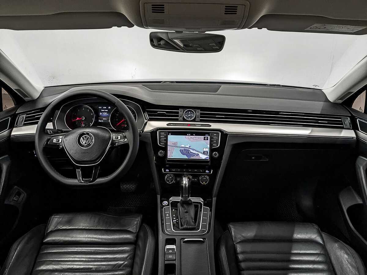 Volkswagen Passat, 2015 Фото №14