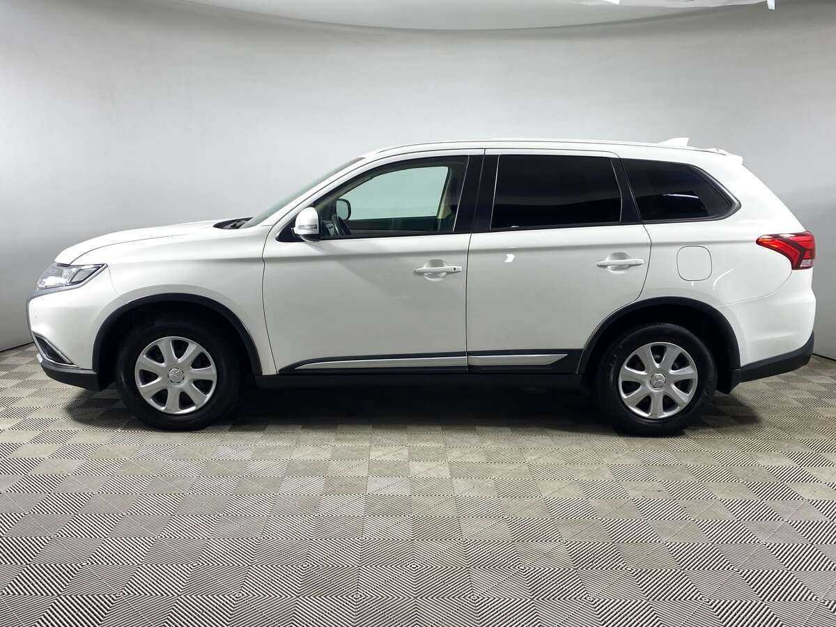 Mitsubishi Outlander, 2017 Фото №8
