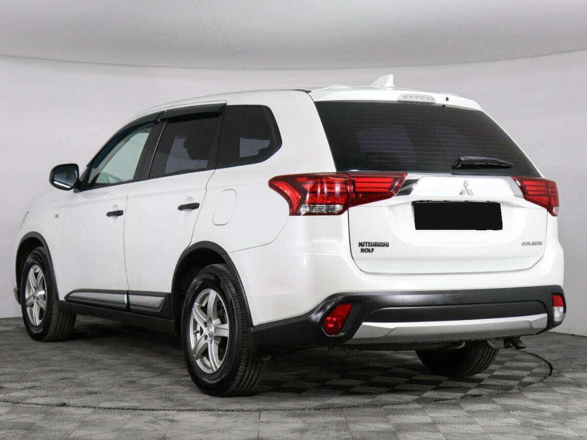 Mitsubishi Outlander, 2017 Фото №7