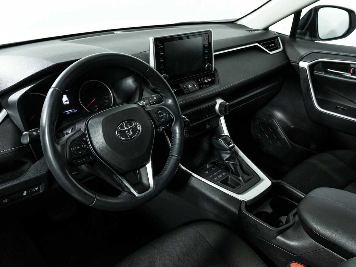 Toyota RAV4, 2019 Фото №11