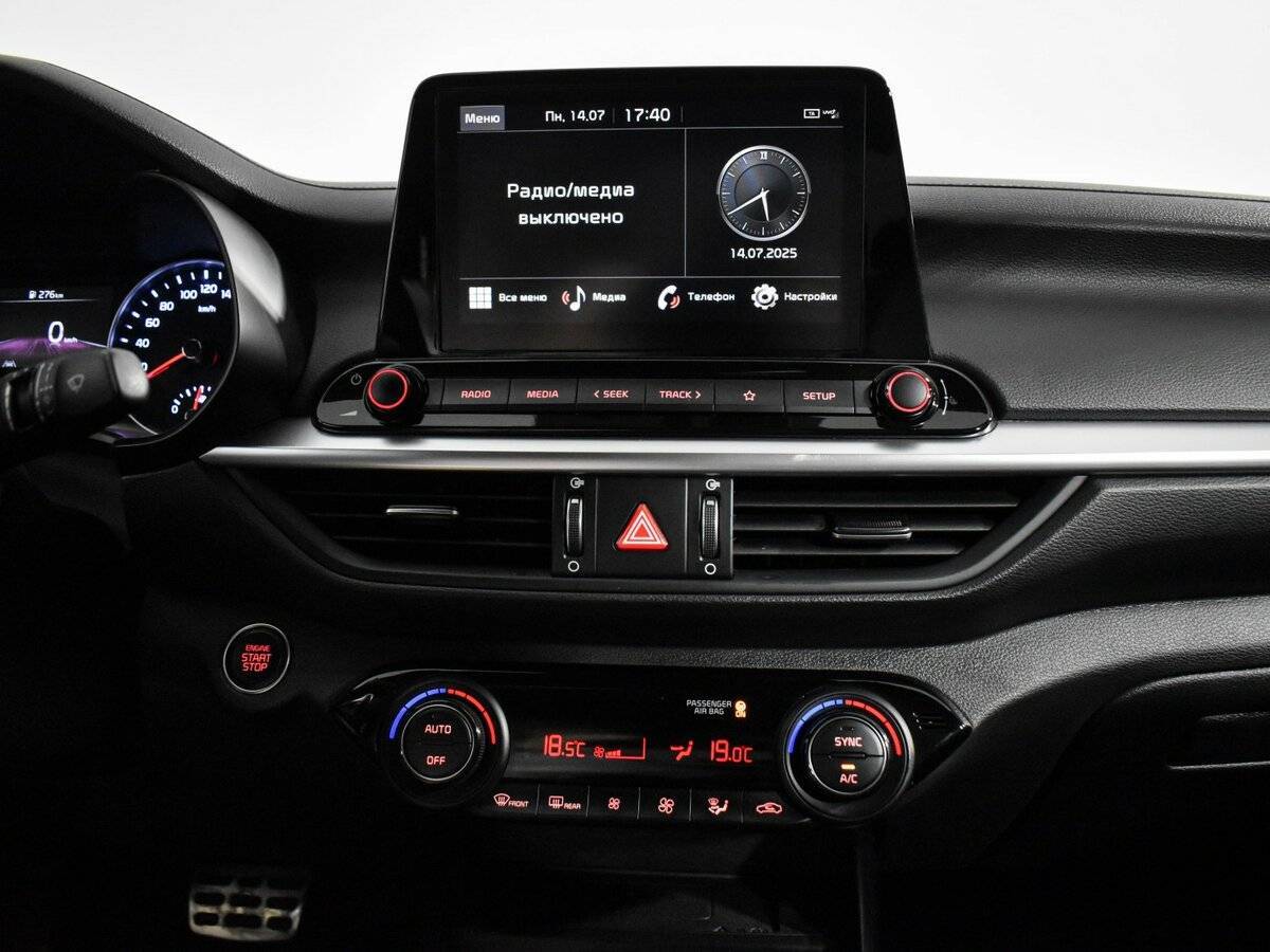 Kia Cerato, 2022 Фото №13