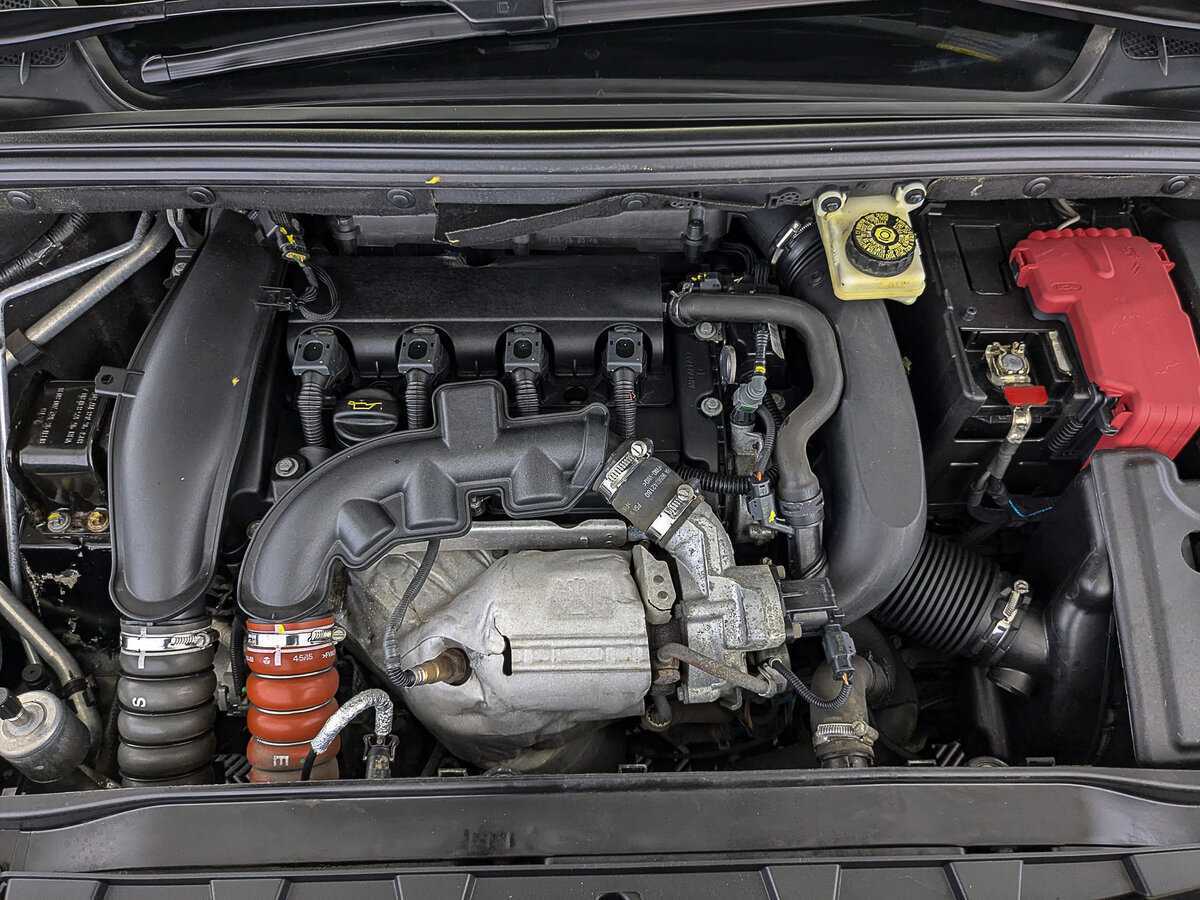 Peugeot 408, 2016 Фото №9