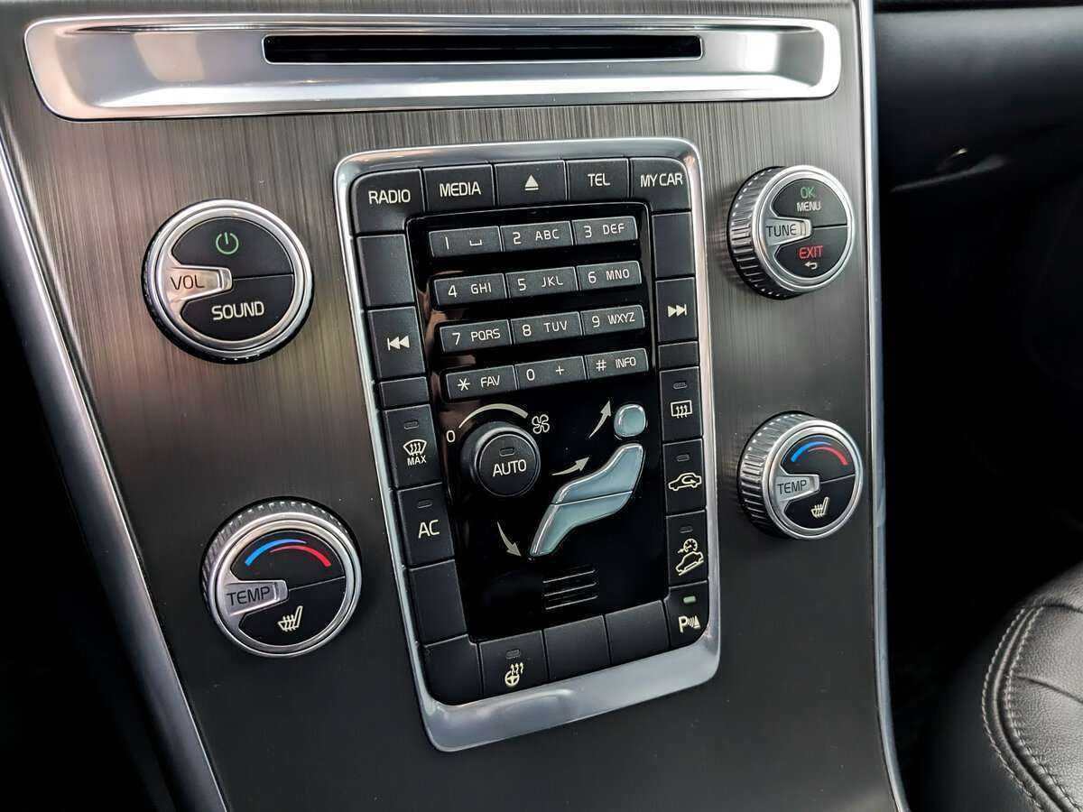 Volvo XC60, 2015 Фото №25