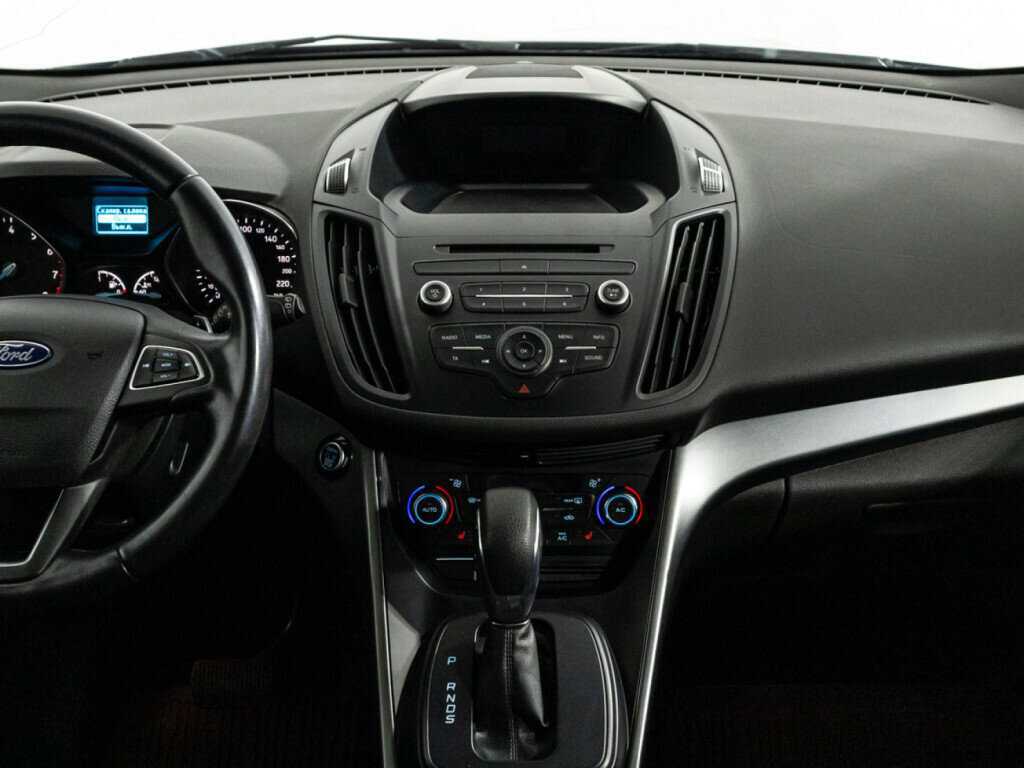 Ford Kuga, 2018 Фото №14