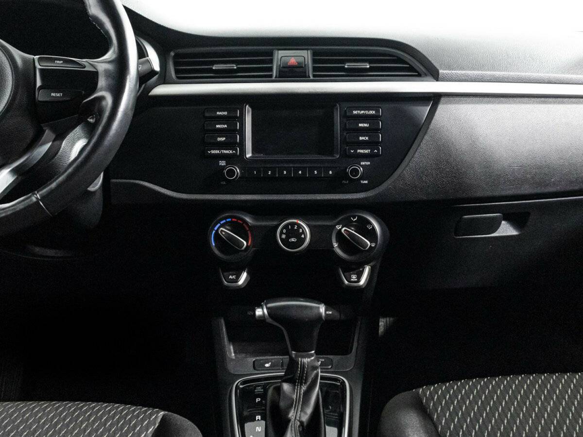 Kia Rio, 2019 Фото №14