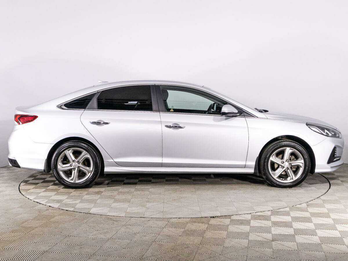 Hyundai Sonata, 2018 Фото №4