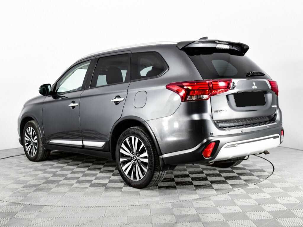 Mitsubishi Outlander, 2018 Фото №7
