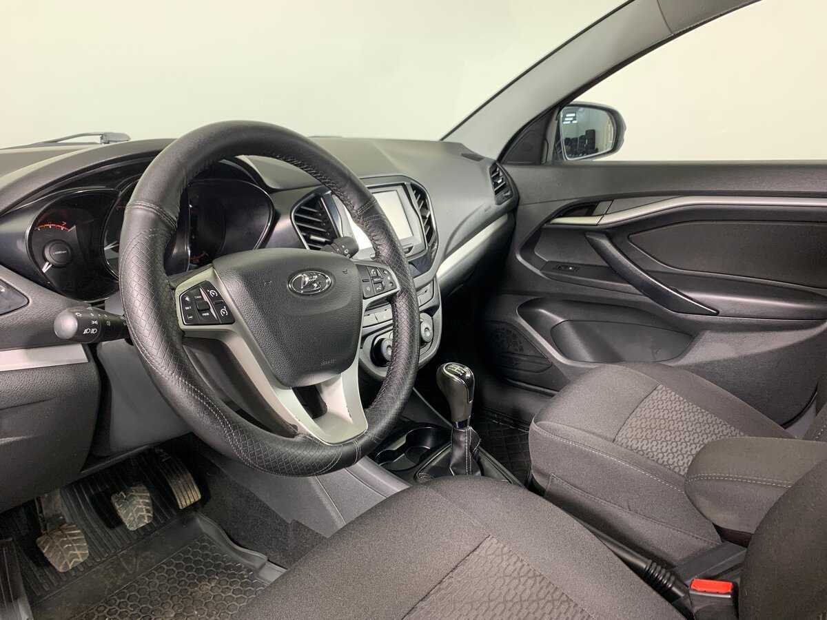 Lada (ВАЗ) Vesta SW, 2019 Фото №12