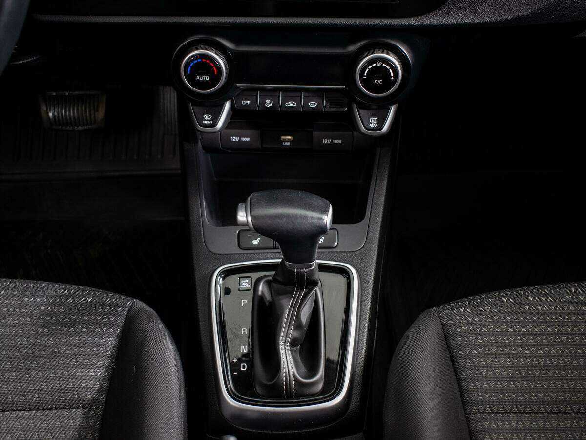 Kia Rio, 2021 Фото №9
