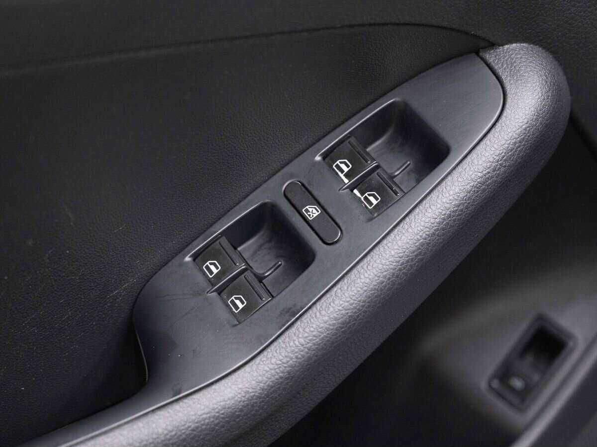 Volkswagen Jetta, 2012 Фото №13