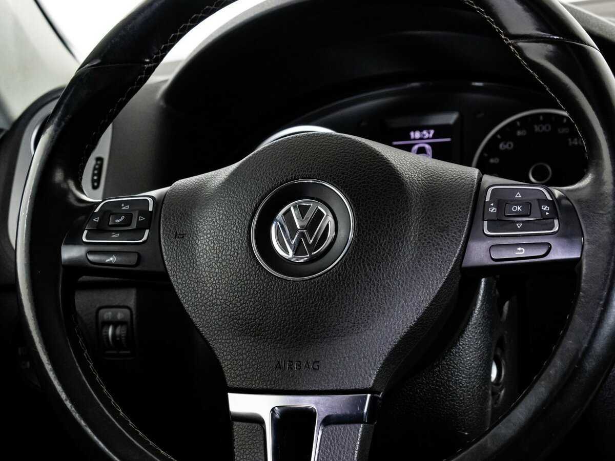 Volkswagen Tiguan, 2015 Фото №12