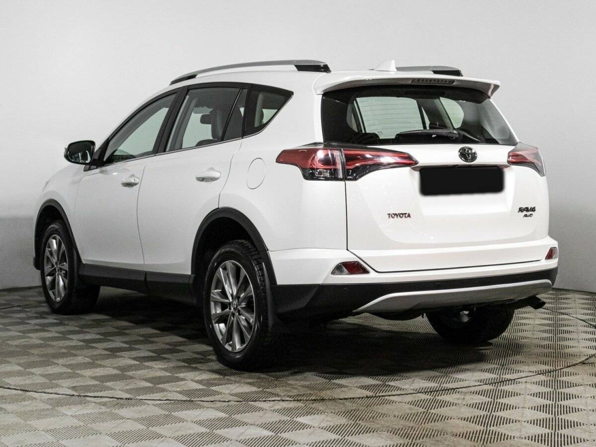 Toyota RAV4, 2018 Фото №7