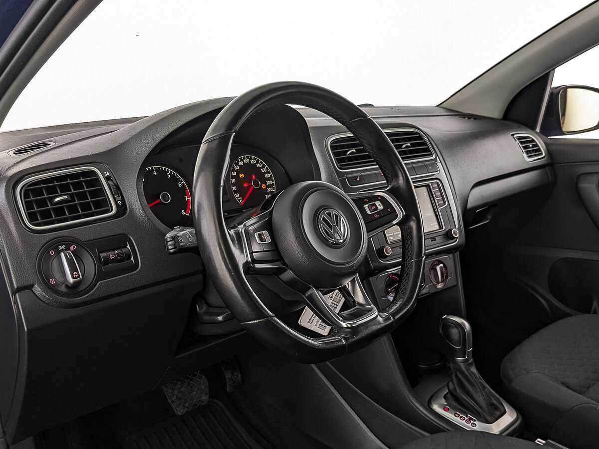 Volkswagen Polo, 2019 Фото №15