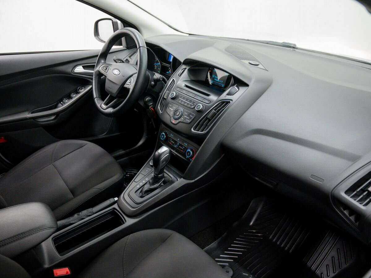 Ford Focus, 2018 Фото №8