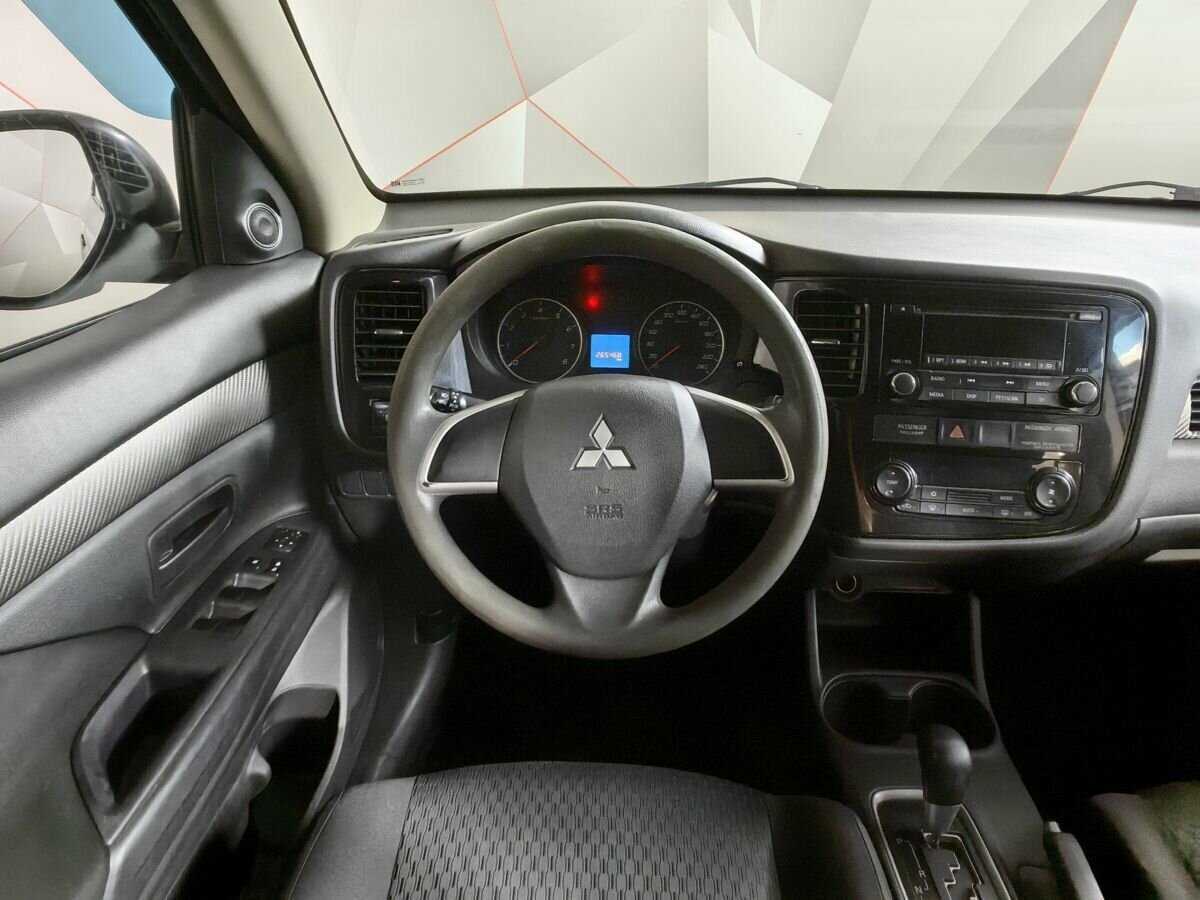 Mitsubishi Outlander, 2014 Фото №15