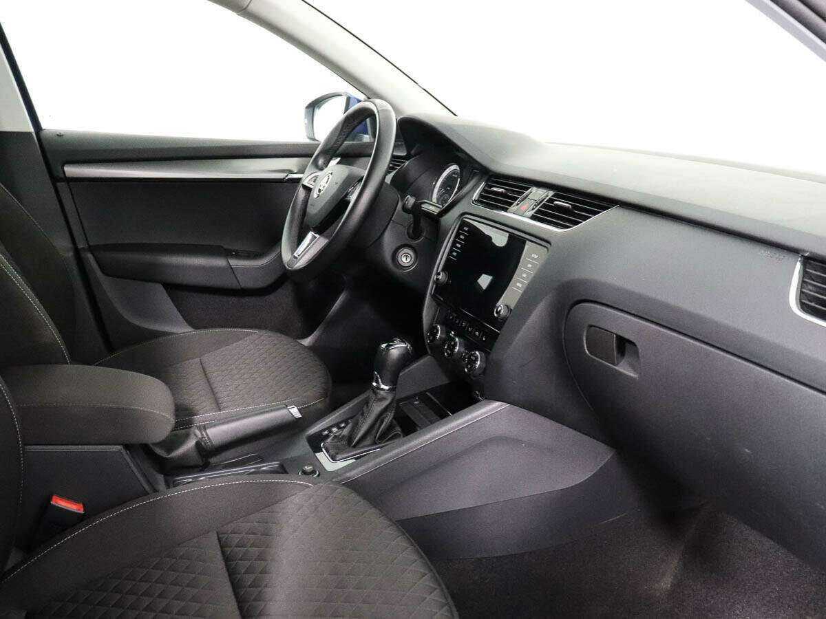 Skoda Octavia, 2018 Фото №7