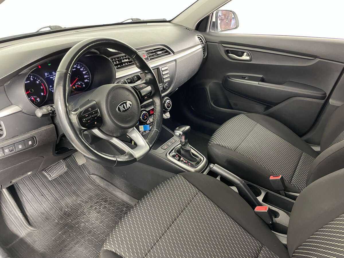 Kia Rio X-Line, 2020 Фото №8