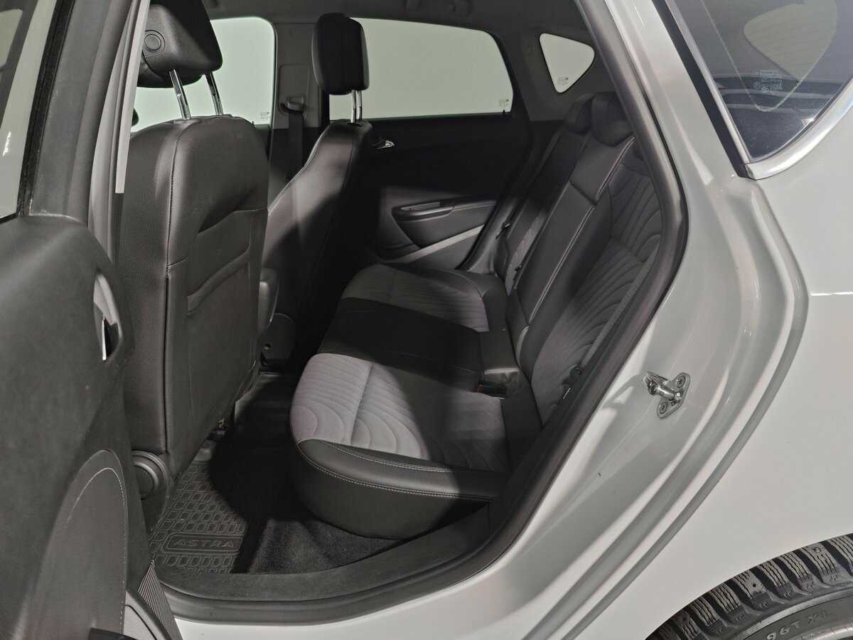 Opel Astra, 2014 Фото №13