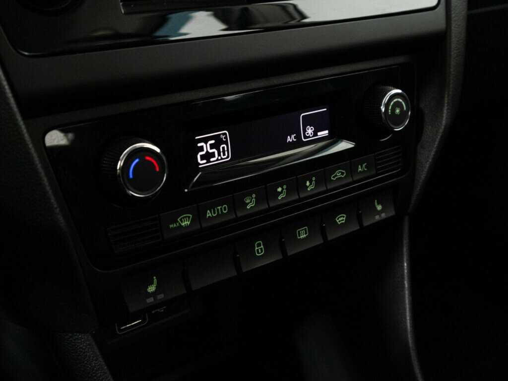 Skoda Rapid, 2019 Фото №15