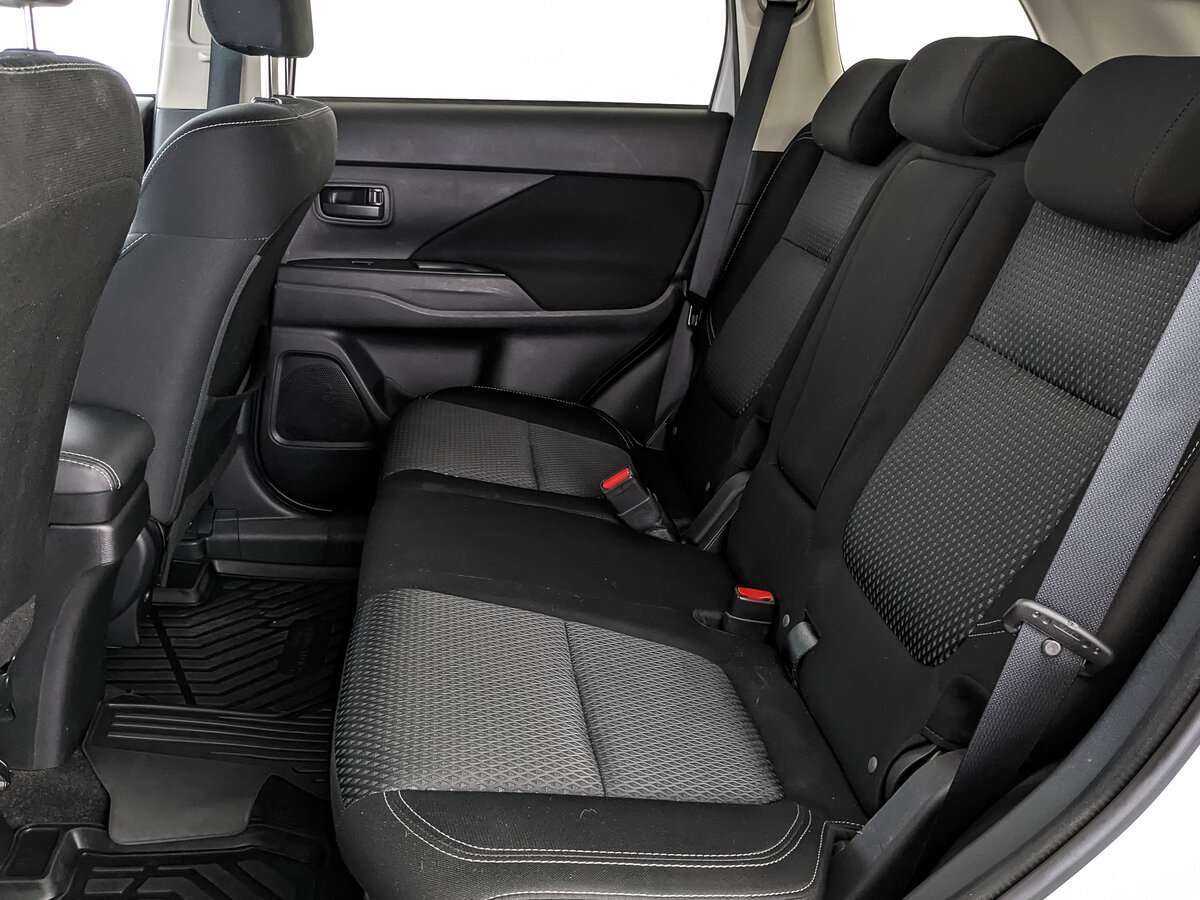 Mitsubishi Outlander, 2019 Фото №14