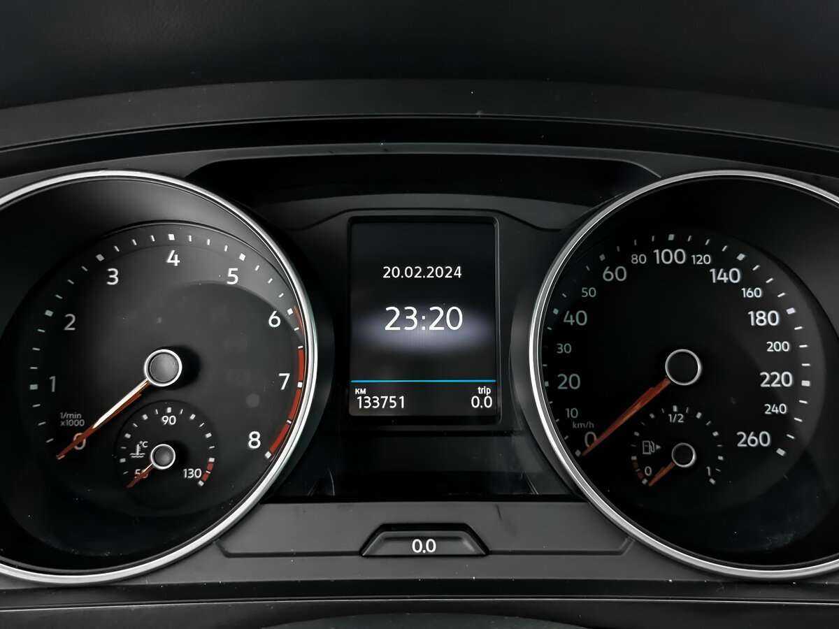 Volkswagen Tiguan, 2018 Фото №12