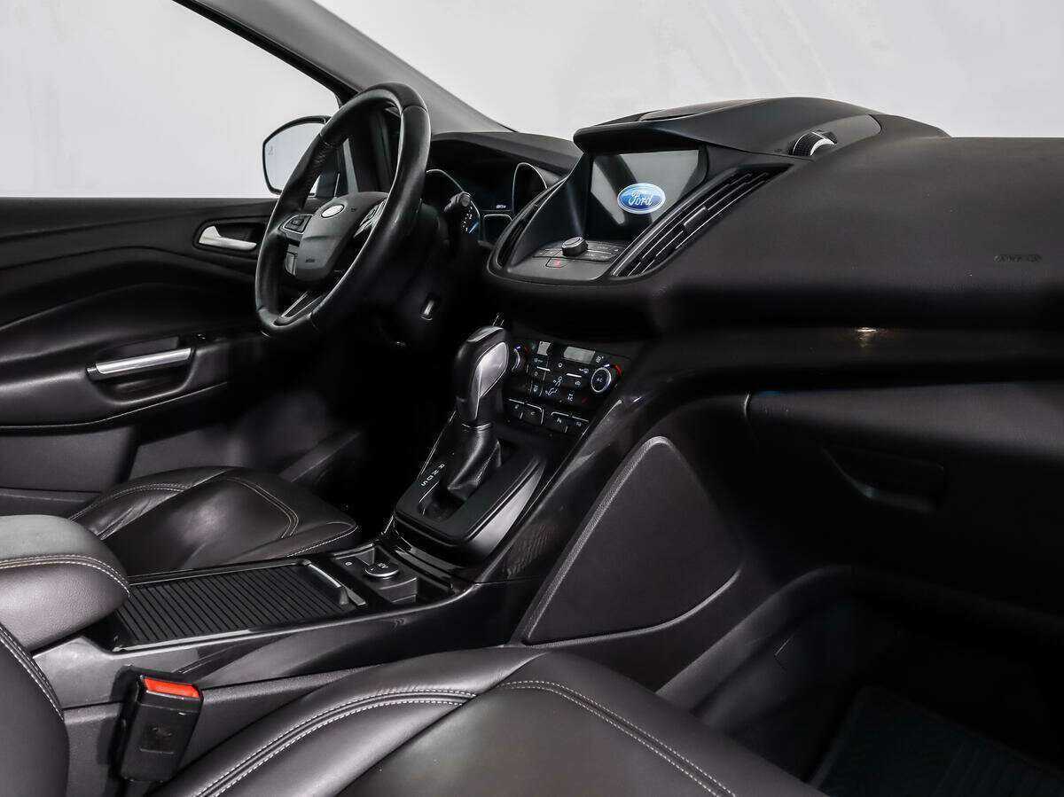 Ford Kuga, 2016 Фото №11