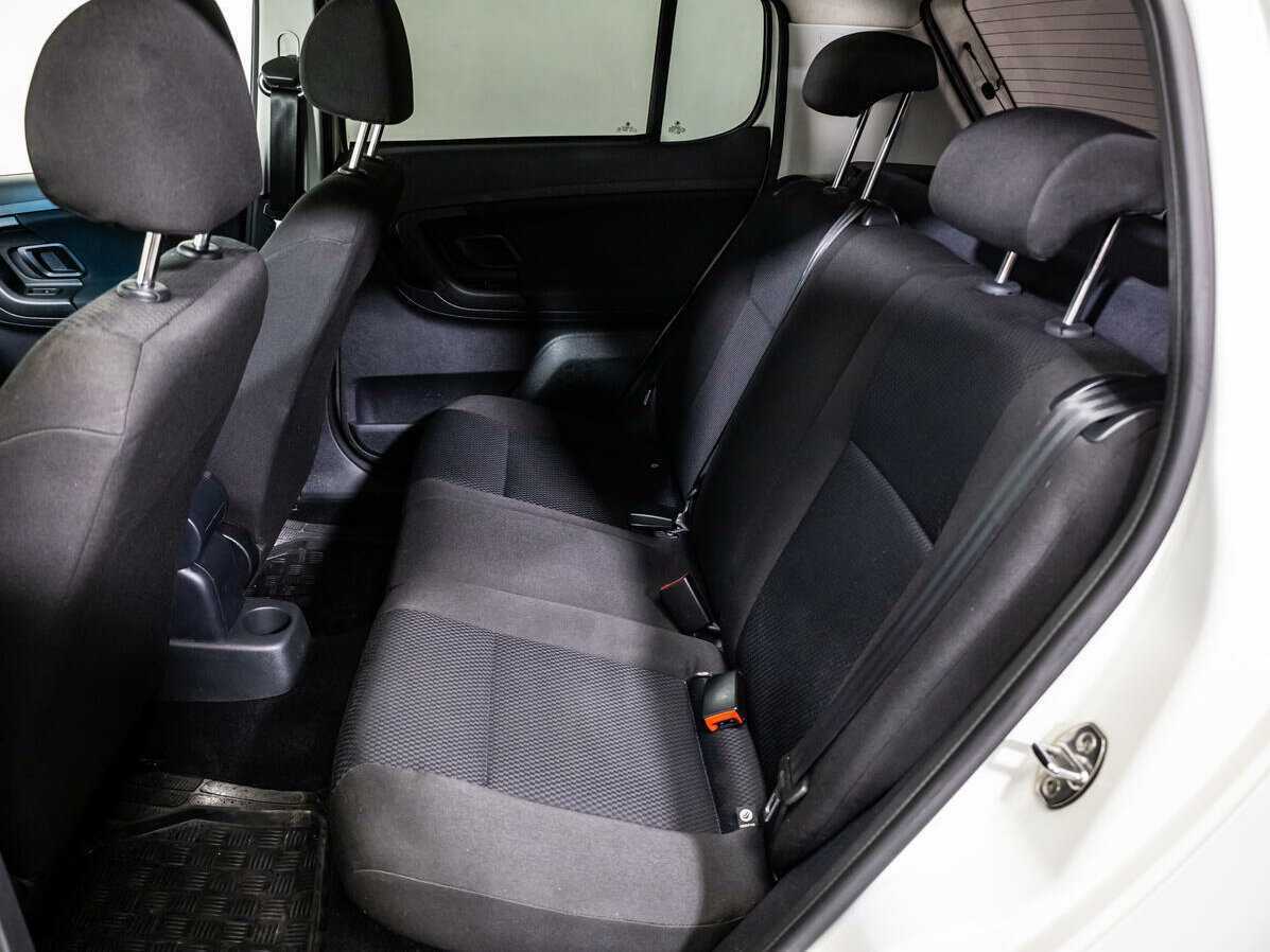 Skoda Fabia, 2013 Фото №10