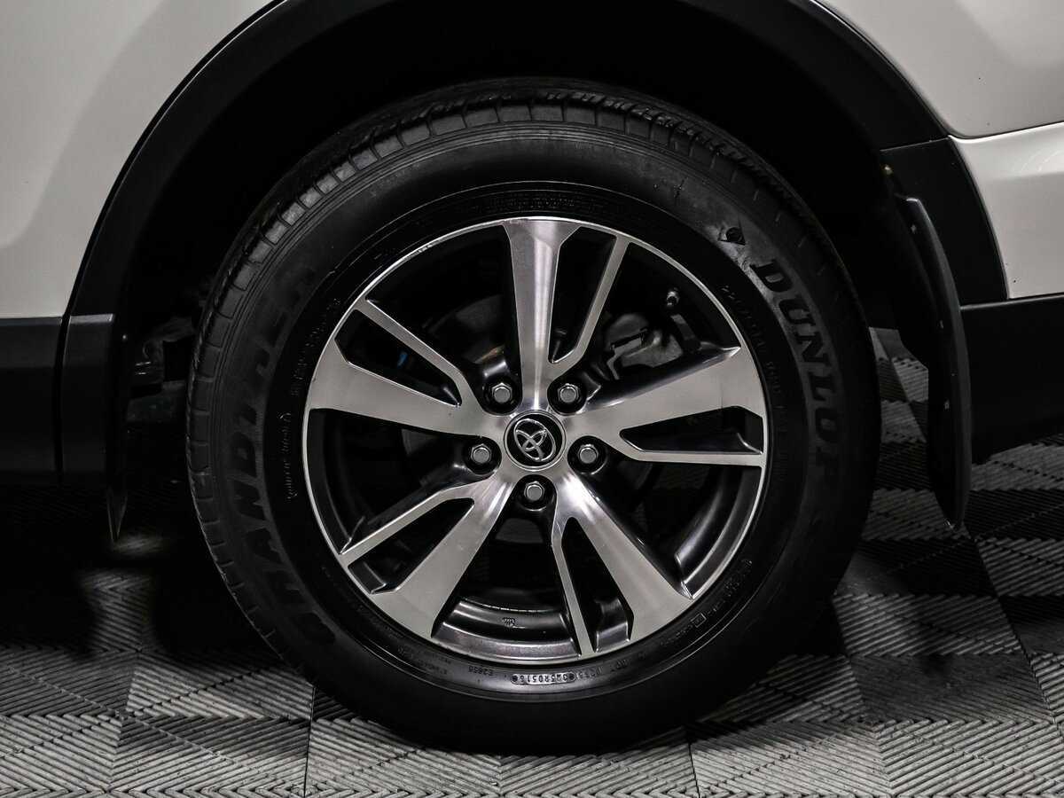 Toyota RAV4, 2016 Фото №14