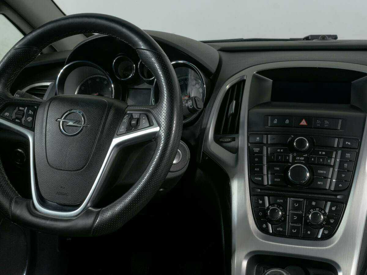 Opel Astra GTC, 2012 Фото №11