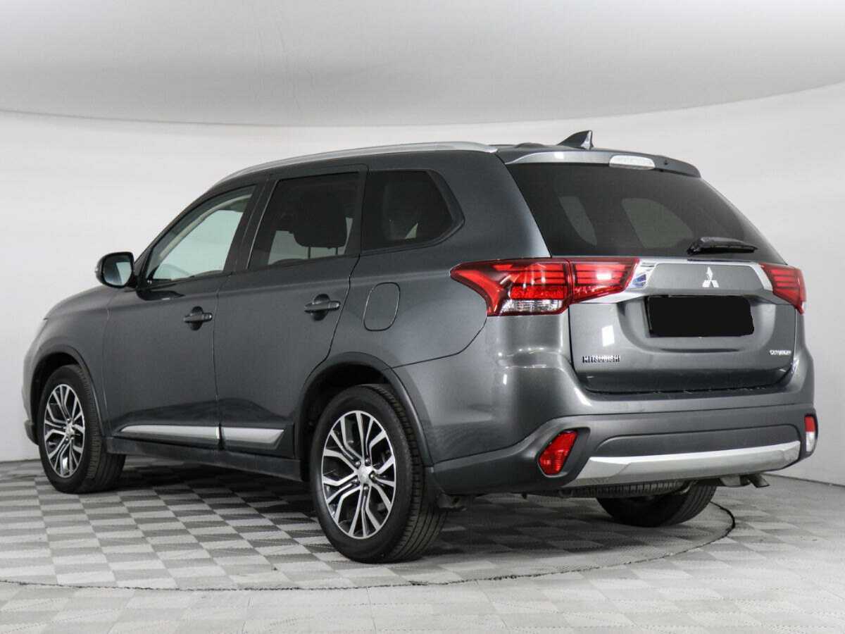 Mitsubishi Outlander, 2018 Фото №7
