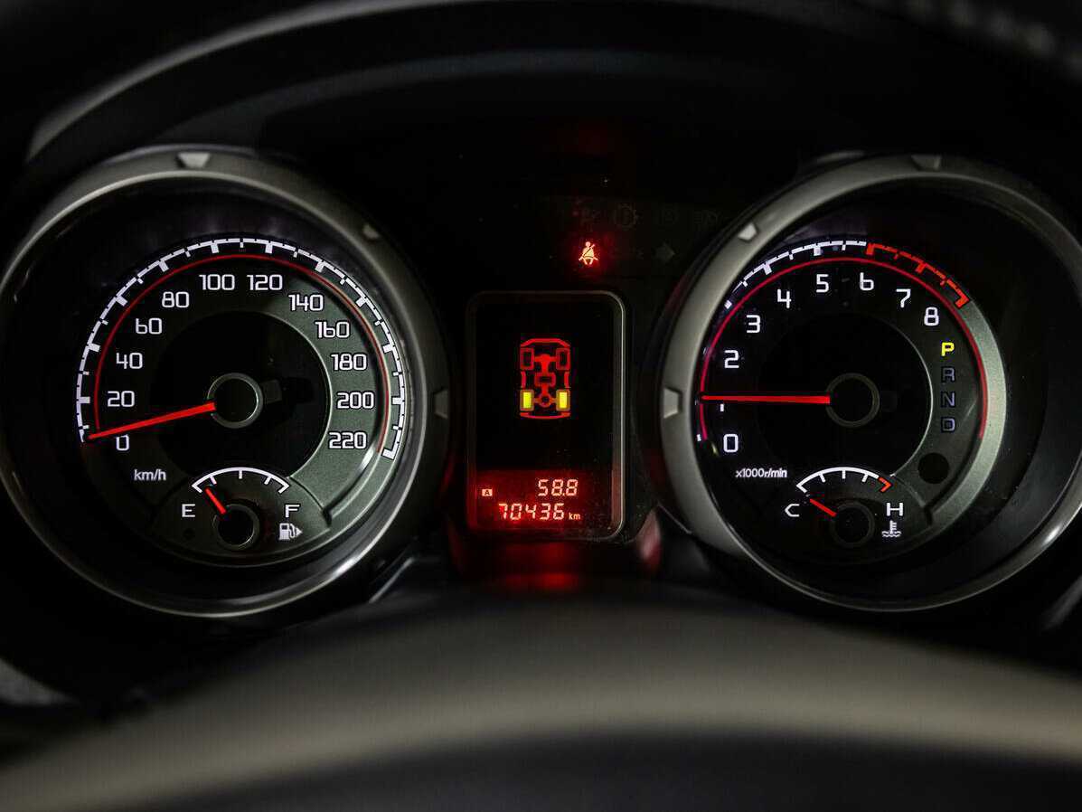 Mitsubishi Pajero, 2018 Фото №9