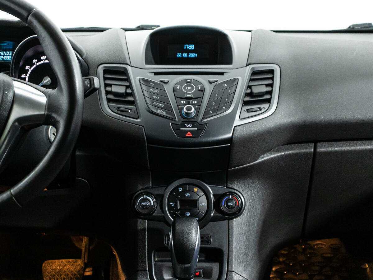 Ford Fiesta, 2016 Фото №14