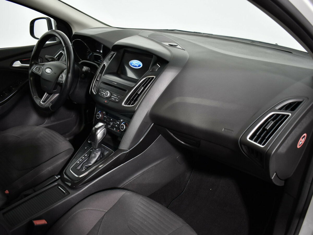 Ford Focus III Рестайлинг, 2017 Фото №10
