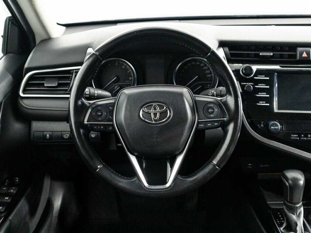 Toyota Camry, 2019 Фото №17