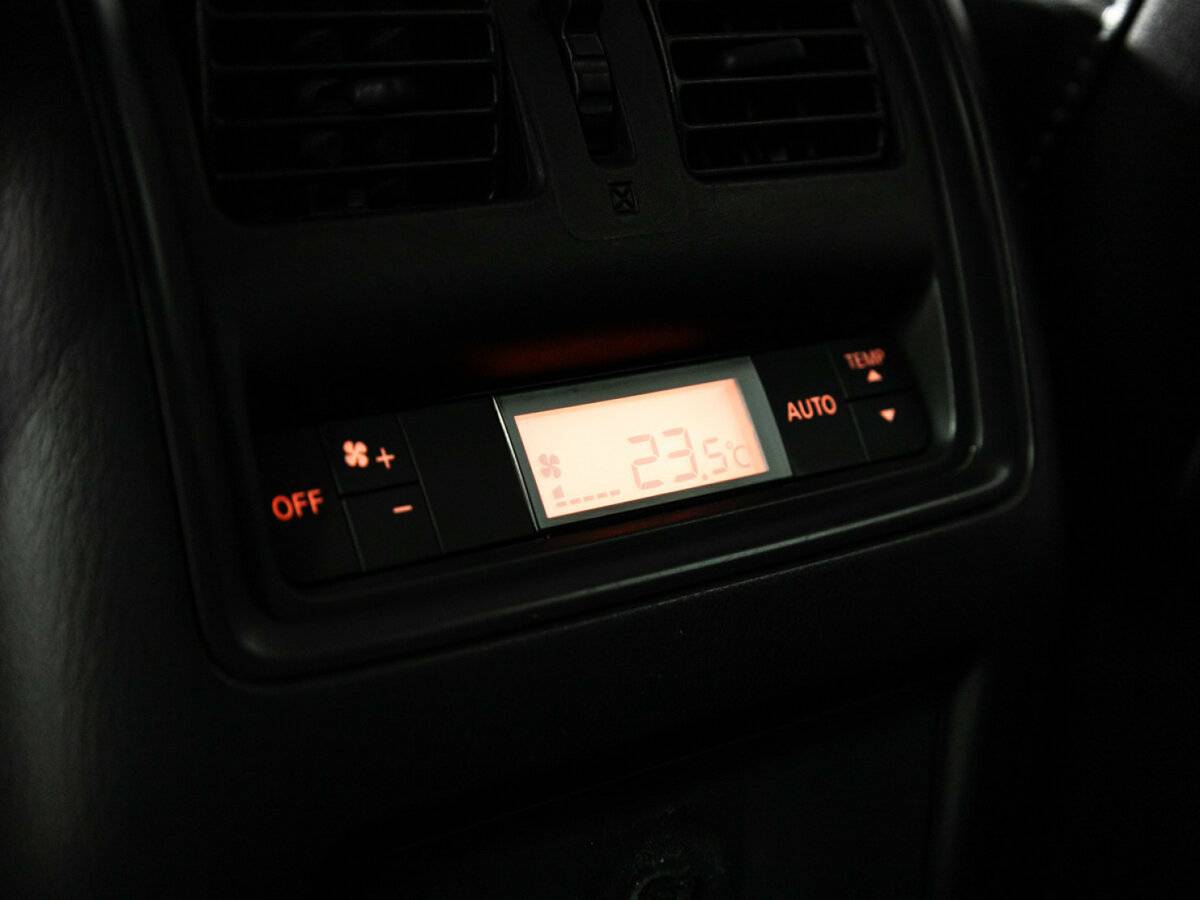 Nissan Pathfinder IV, 2015 Фото №22