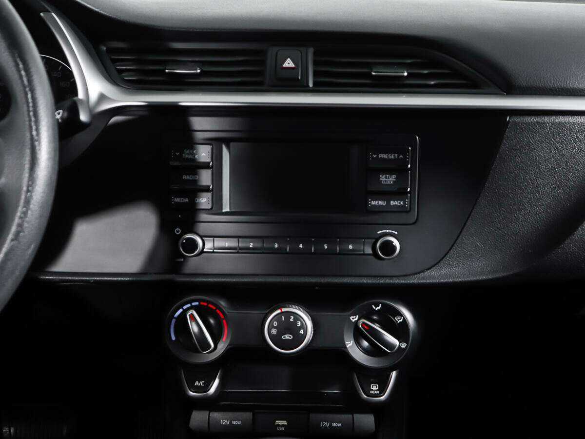 Kia Rio, 2020 Фото №12