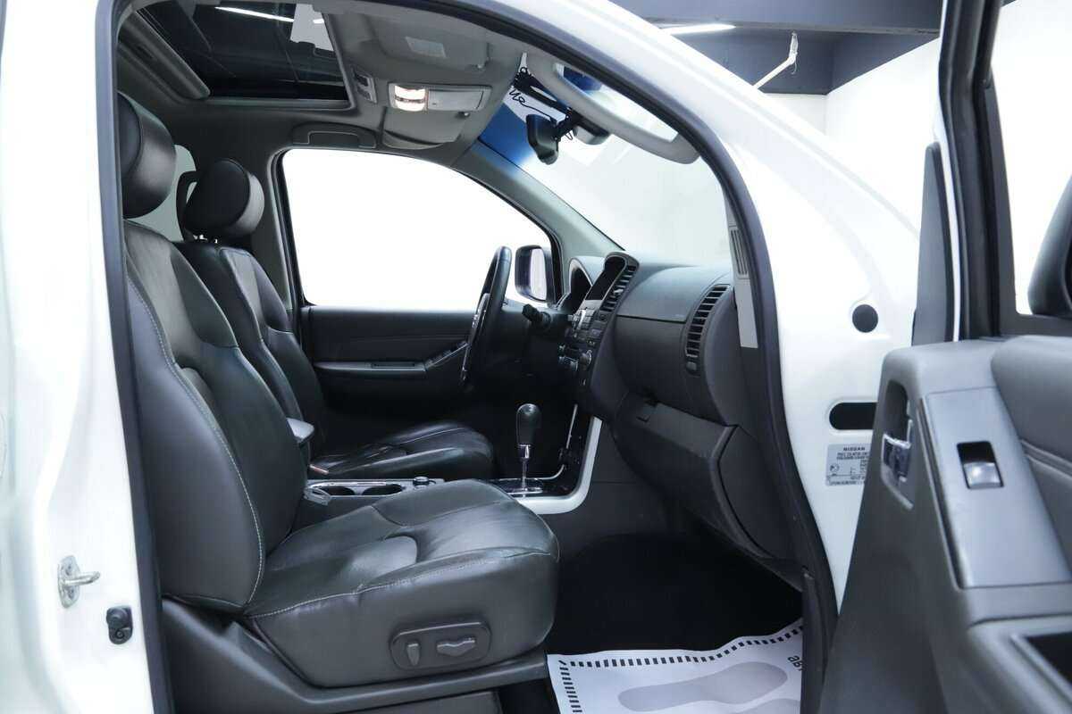 Nissan Pathfinder, 2012 Фото №16