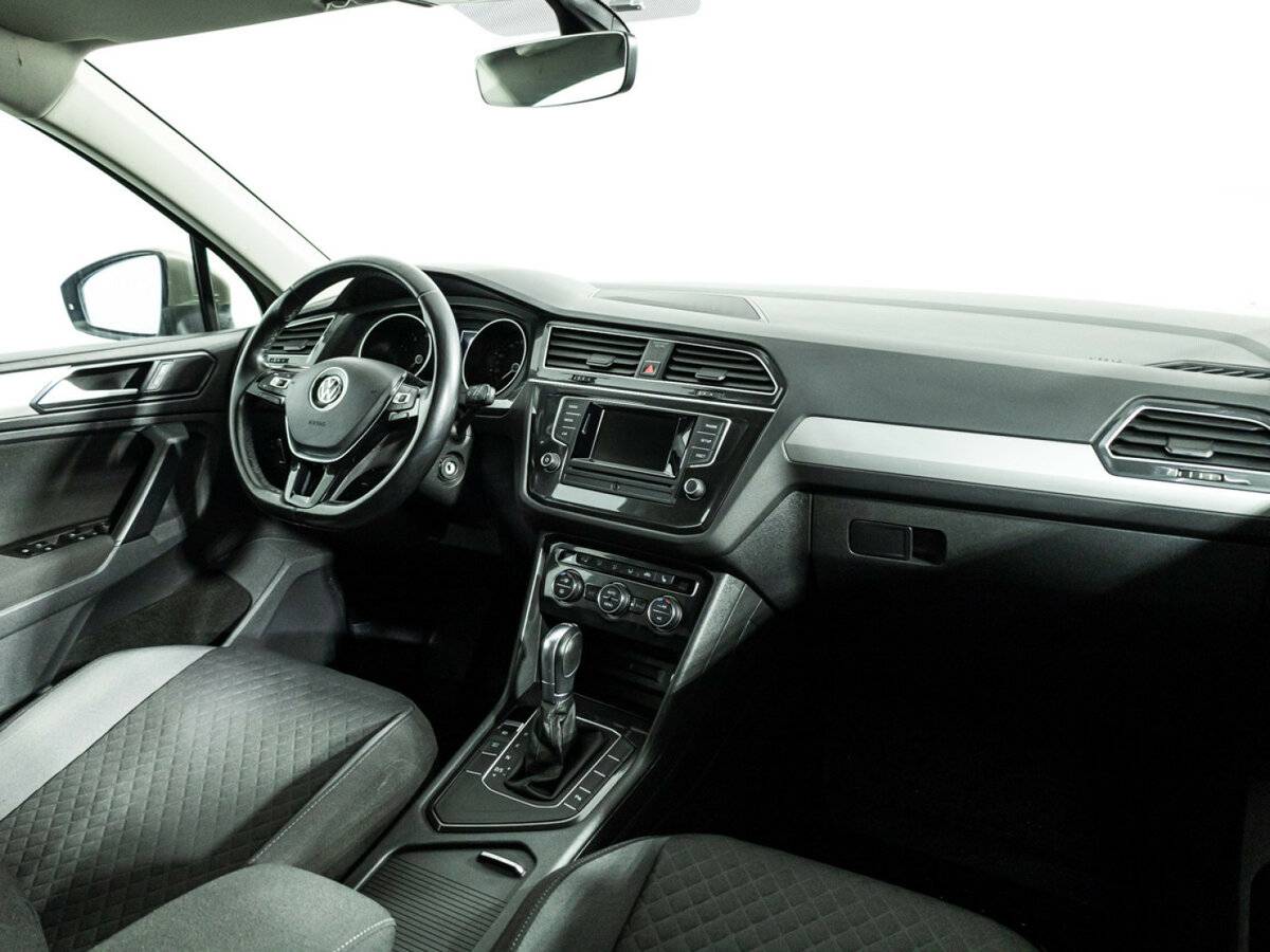 Volkswagen Tiguan II, 2017 Фото №7