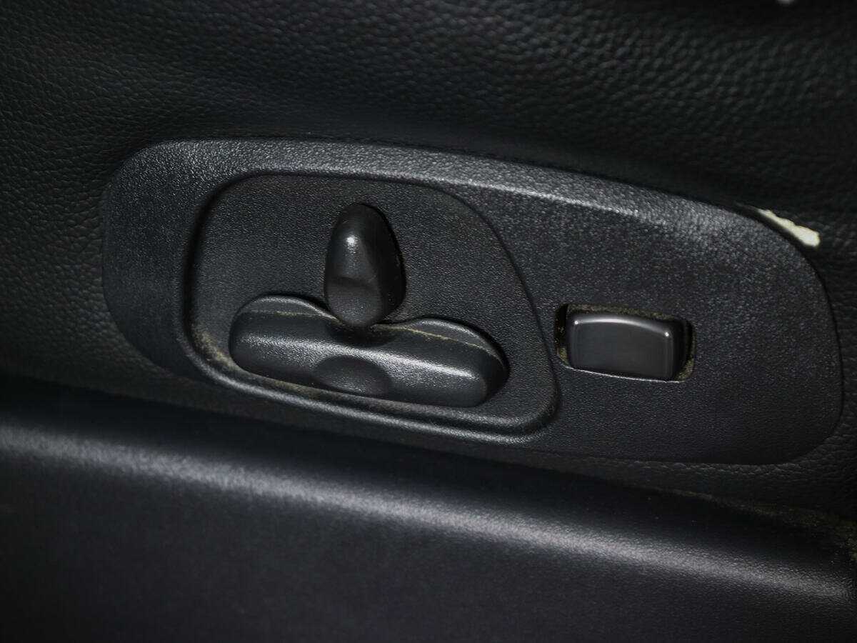 Mitsubishi Pajero, 2012 Фото №17