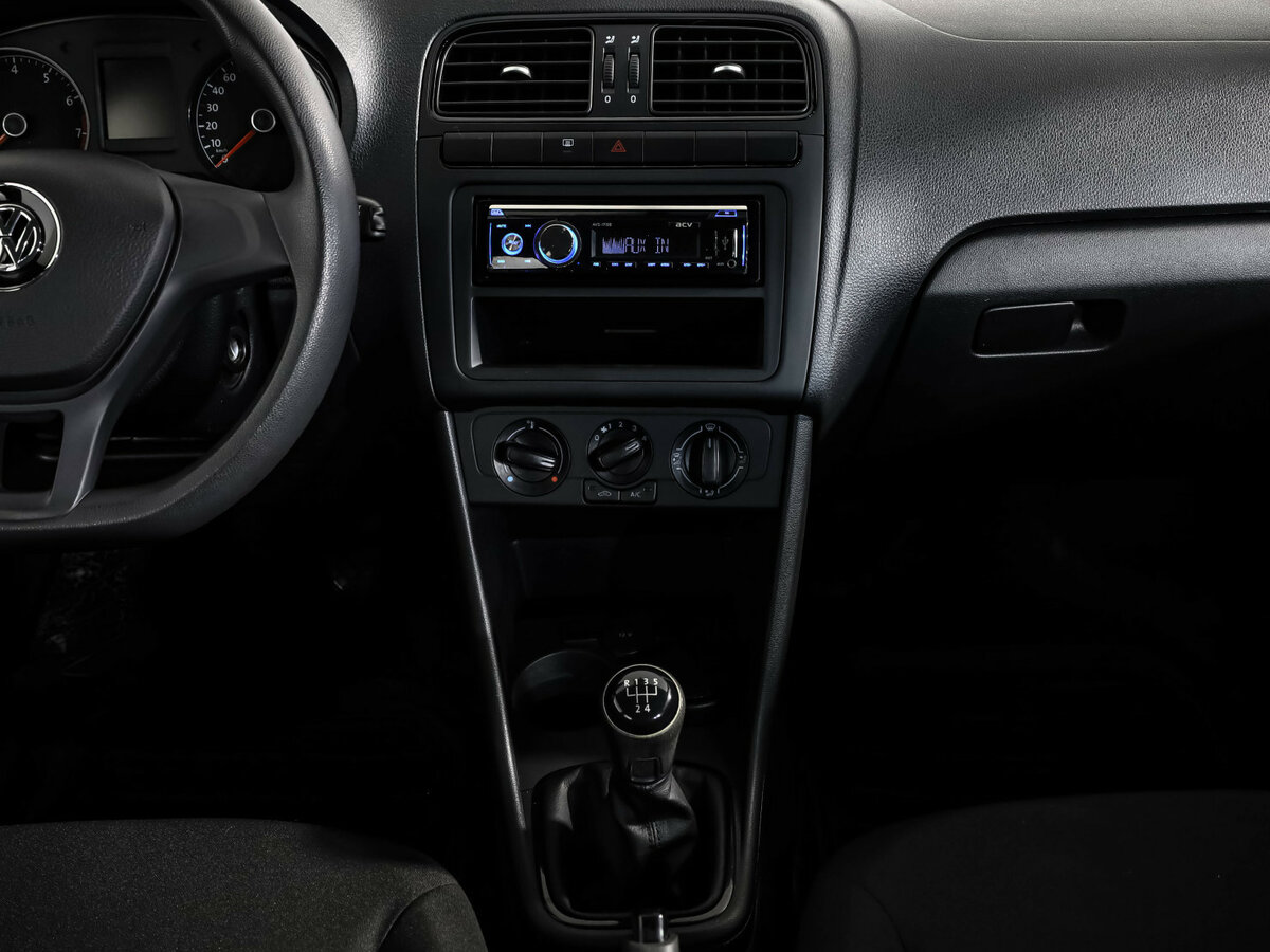 Volkswagen Polo V Рестайлинг, 2018 Фото №10