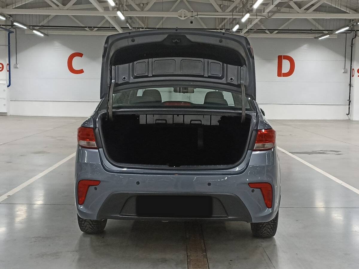 Kia Rio, 2018 Фото №10