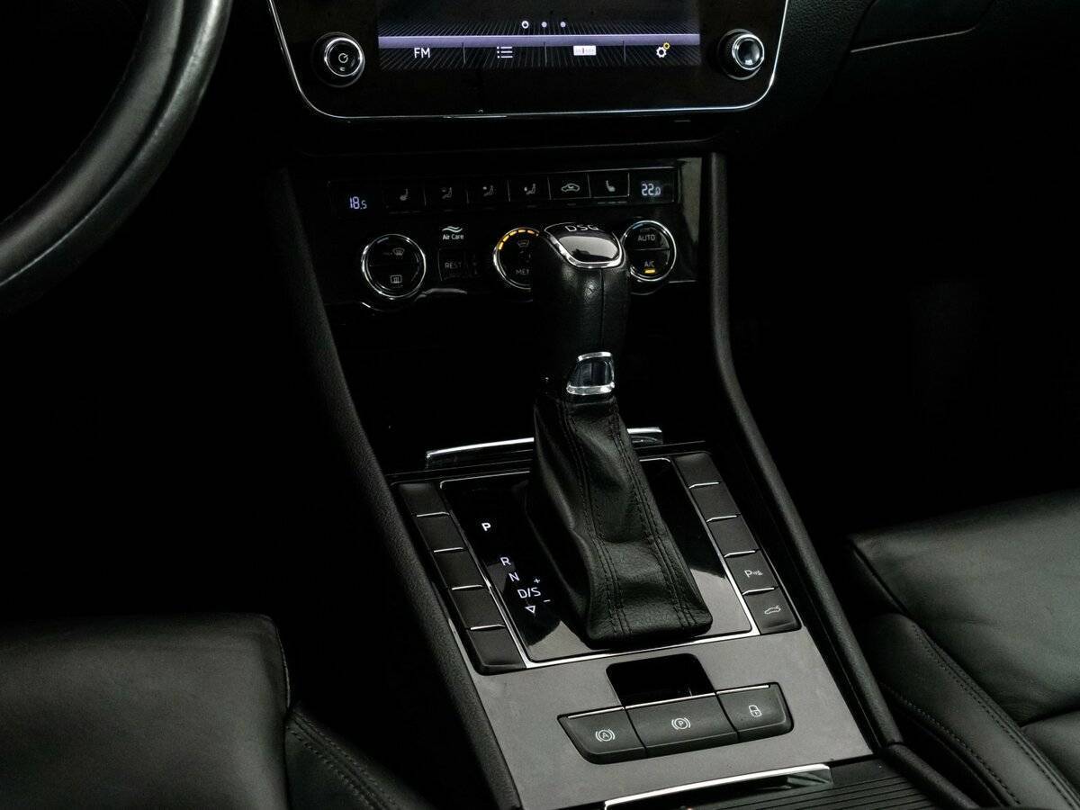 Skoda Superb, 2017 Фото №14