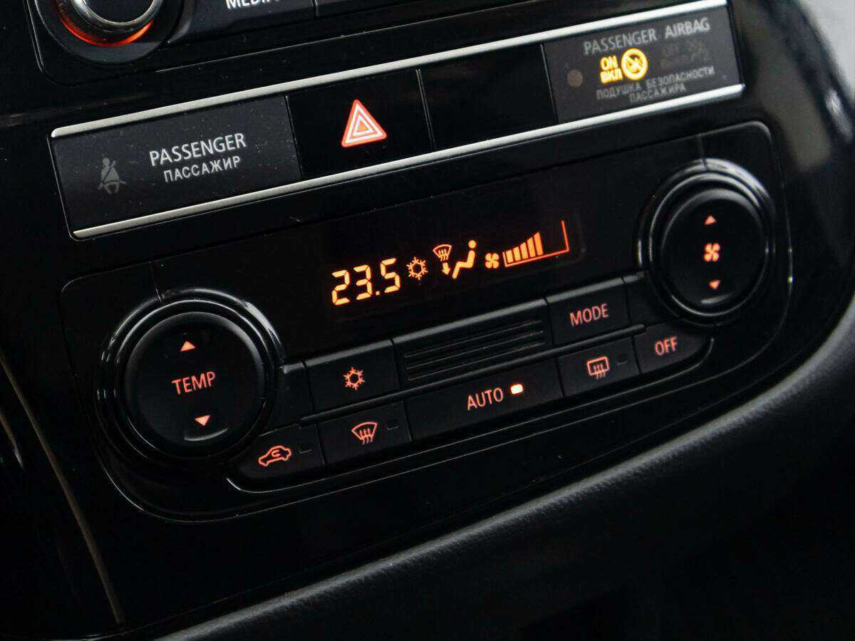 Mitsubishi Outlander, 2019 Фото №15