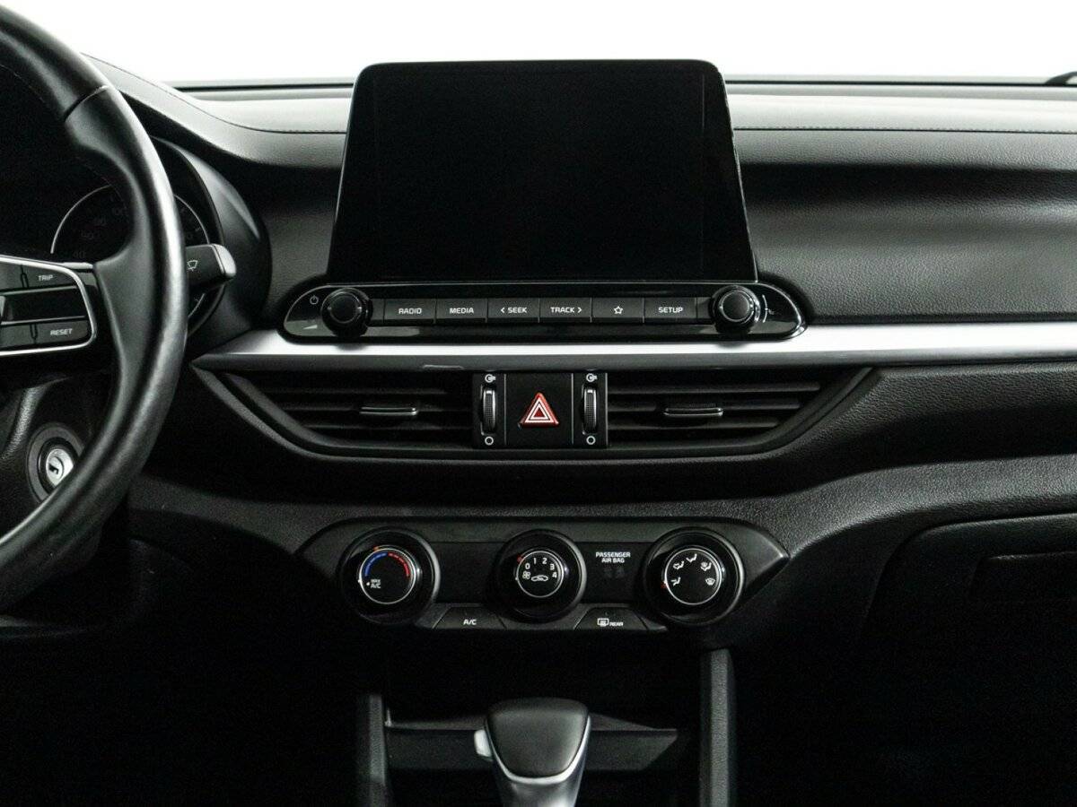 Kia Cerato, 2021 Фото №14