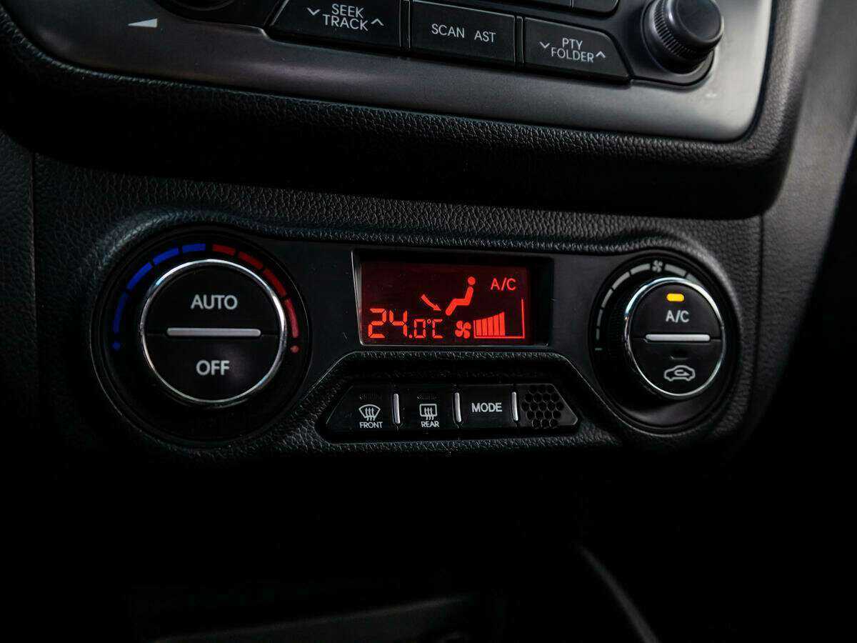 Kia Rio 4-speed, 2012 Фото №17